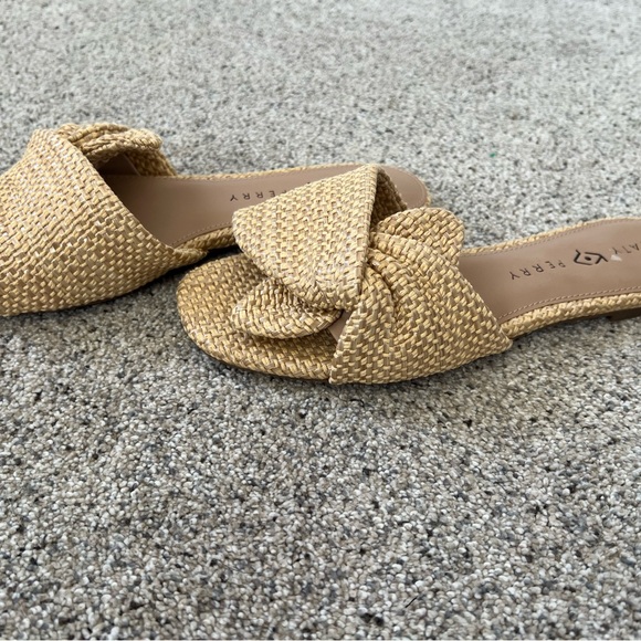 Katy Perry Collections Hallie bow slide Woven in Woven Natural Beige - Picture 2 of 5